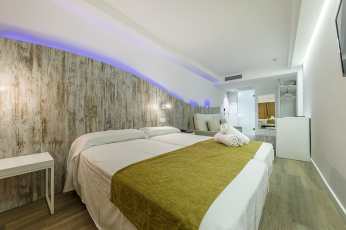 Imagen de la habitación del Hotel Welikehotel Triton Beach. Foto 15