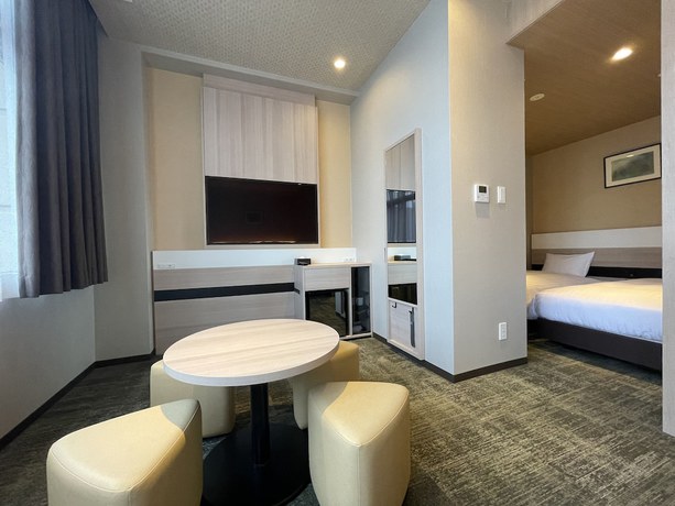 Imagen de la habitación del Hotel Welina Premier Osaka Namba. Foto 9
