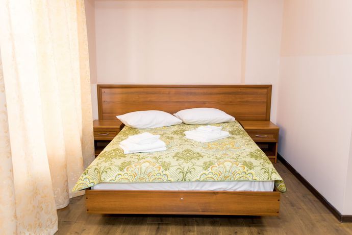 Imagen de la habitación del Hotel Well. Foto 10