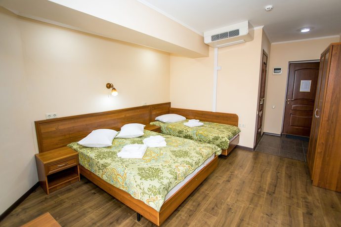 Imagen de la habitación del Hotel Well. Foto 11