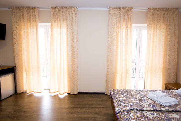 Imagen de la habitación del Hotel Well. Foto 13