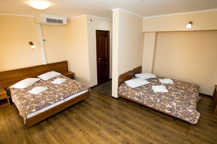 Imagen de la habitación del Hotel Well. Foto 17