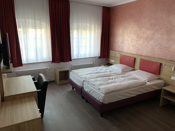 Imagen de la habitación del Hotel Well Garni. Foto 3