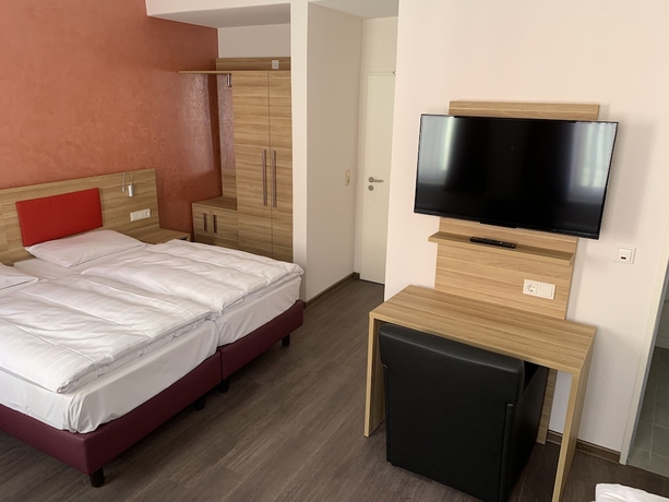 Imagen de la habitación del Hotel Well Garni. Foto 4