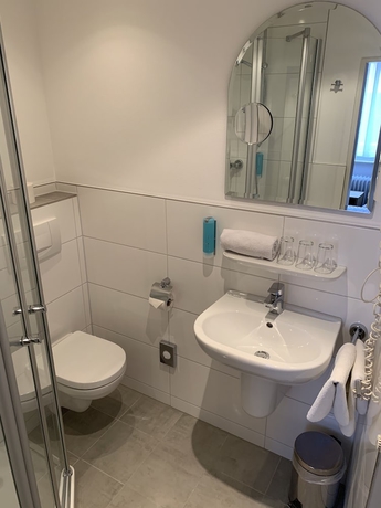 Imagen de la habitación del Hotel Well Garni. Foto 13