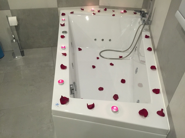 Imagen de la habitación del Hotel Well Hotel y Spa. Foto 15