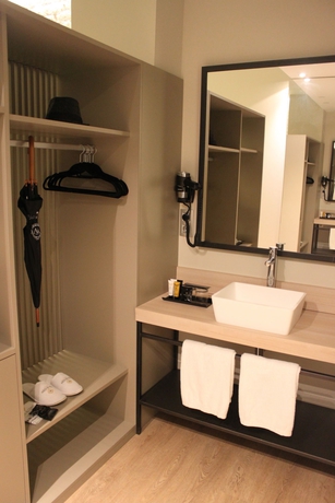 Imagen de la habitación del Hotel Well and Come Barcelona. Foto 7