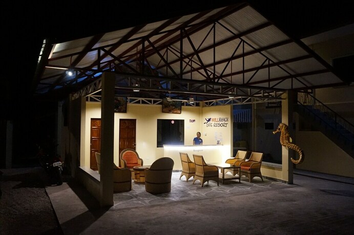 Imagen de los interiores del Hotel Wellbeach Dive Resort. Foto 34