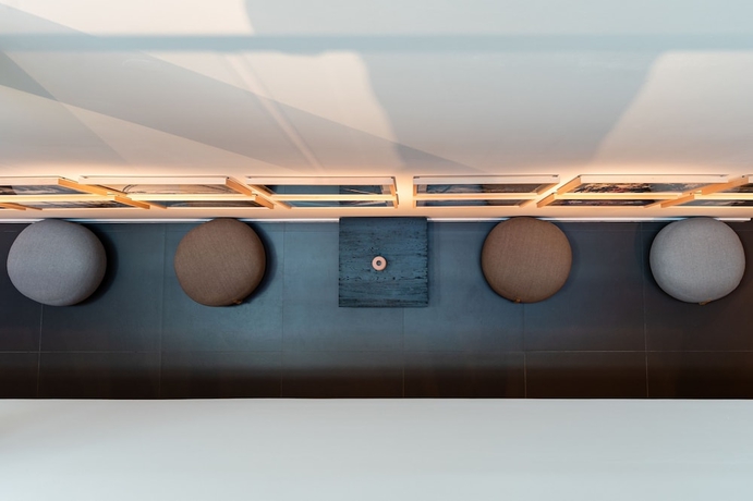 Imagen de los interiores del Hotel Welldone Quality - Crystal Pool. Foto 19