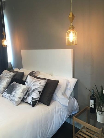 Imagen de la habitación del Hotel Welldone Sierpes Boutique. Foto 8