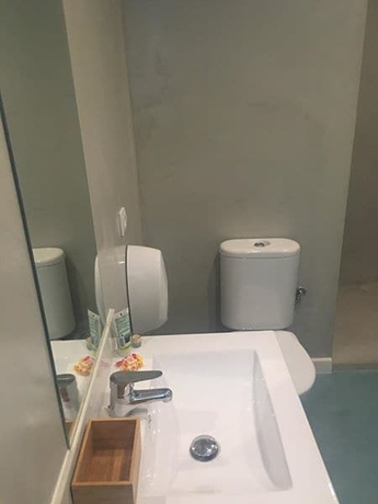 Imagen de la habitación del Hotel Welldone Sierpes Boutique. Foto 12