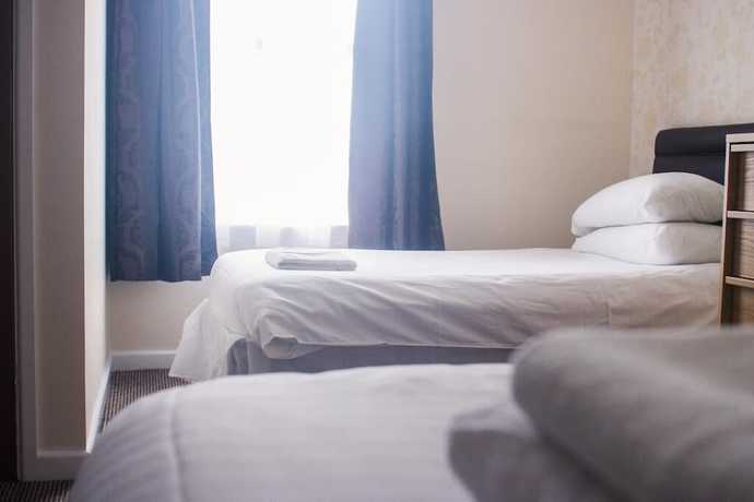 Imagen de la habitación del Hotel Wellesley Park. Foto 10