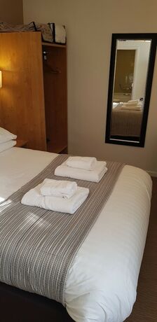 Imagen de la habitación del Hotel Wellington, Brecon Beacons National Park. Foto 14