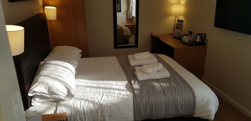 Imagen de la habitación del Hotel Wellington, Brecon Beacons National Park. Foto 17