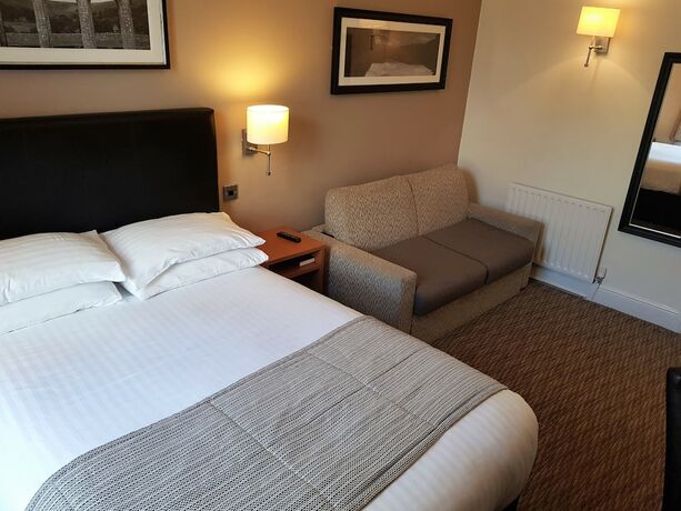 Imagen de la habitación del Hotel Wellington, Brecon Beacons National Park. Foto 18