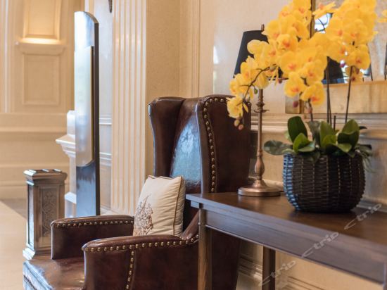 Imagen de los interiores del Hotel Wellington Hotel. Foto 7