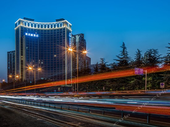 Imagen de los exteriores del Hotel Wellington Hotel. Foto 4