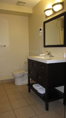 Imagen de la habitación del Hotel Wellington Inn. Foto 14