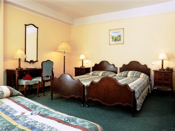 Imagen general del Hotel Wellness Apollo. Foto 11