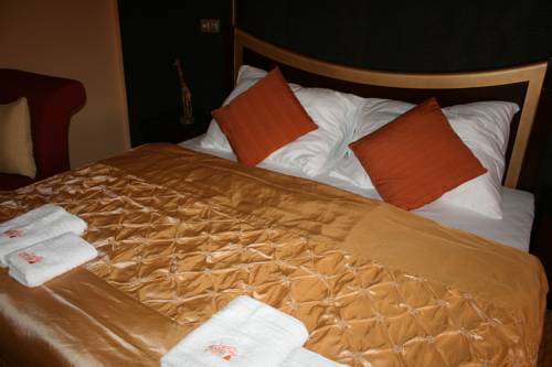 Imagen de la habitación del Hotel Wellness Beethoven. Foto 6