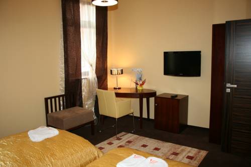 Imagen de la habitación del Hotel Wellness Beethoven. Foto 9