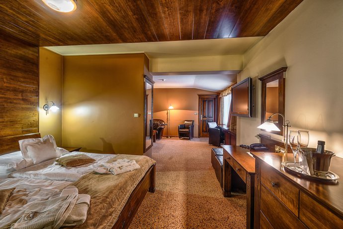 Imagen de la habitación del Hotel Wellness Borovica. Foto 8