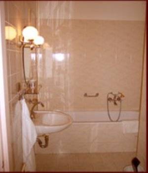 Imagen de la habitación del Hotel Wellness Centr&aacute;l. Foto 10