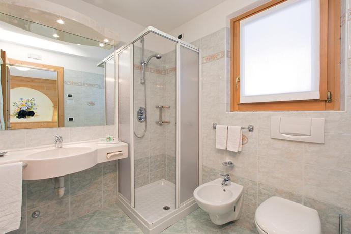 Imagen de la habitación del Hotel Wellness Crosal. Foto 9