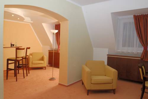 Imagen de la habitación del Hotel Wellness Diana. Foto 6