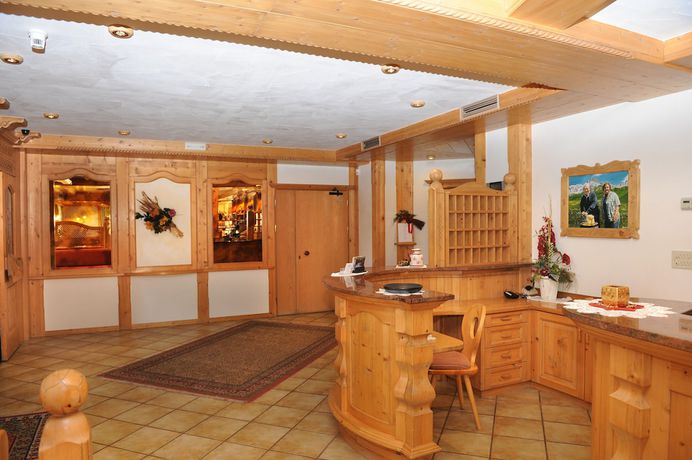 Imagen de los interiores del Hotel Wellness Dolomia. Foto 19