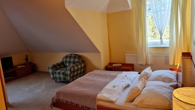Imagen de la habitación del Hotel Wellness La Passionaria. Foto 3