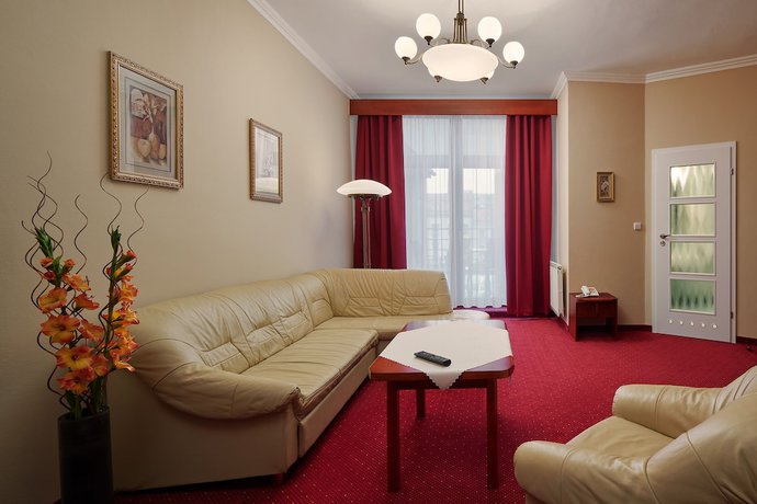 Imagen de la habitación del Hotel Wellness Luzan. Foto 3