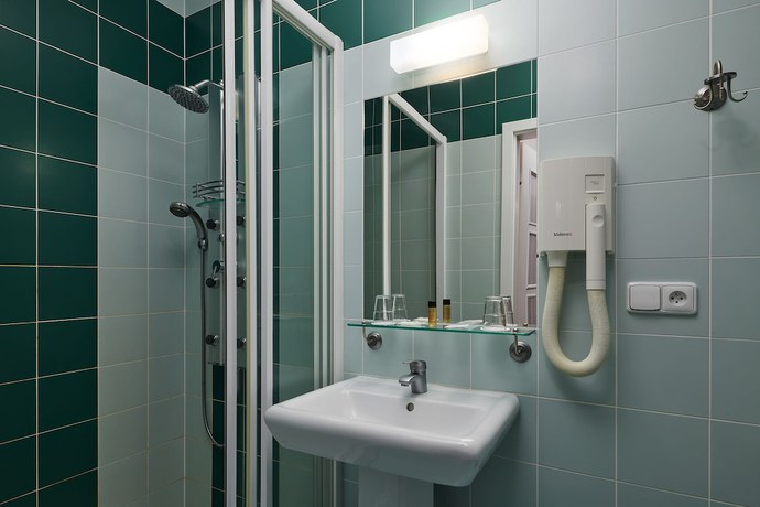 Imagen de la habitación del Hotel Wellness Luzan. Foto 15
