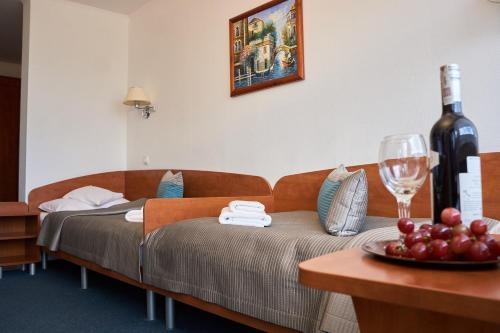 Imagen de la habitación del Hotel Wellness Medical Spa Unitral. Foto 6
