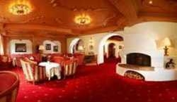 Imagen del bar/restaurante del Hotel Wellness Milderer Hof. Foto 2