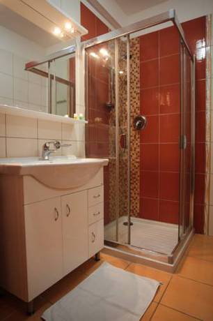 Imagen de la habitación del Hotel Wellness Panorama. Foto 4