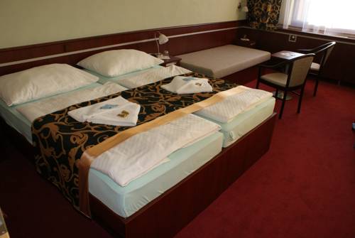 Imagen de la habitación del Hotel Wellness Panorama. Foto 7