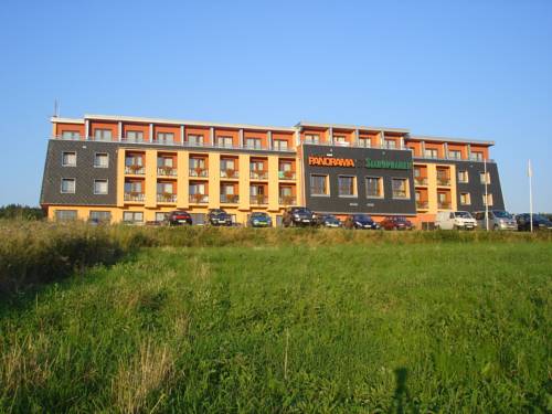 Imagen de la habitación del Hotel Wellness Panorama. Foto 8