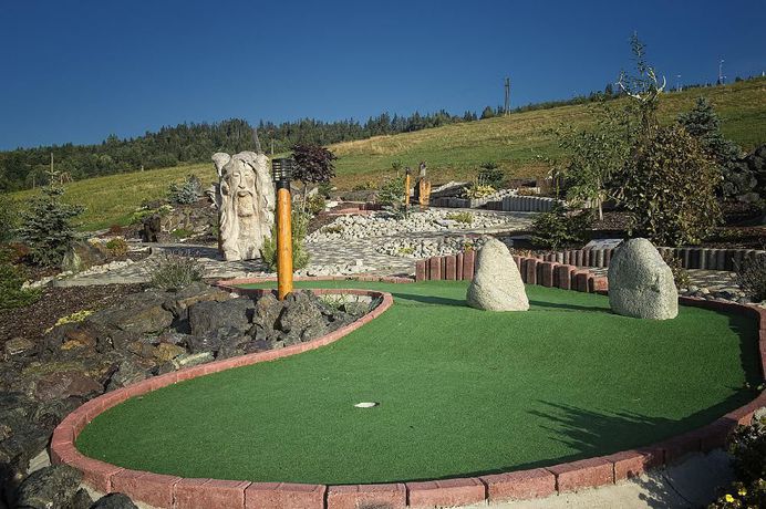 Imagen de los exteriores del Hotel Wellness Penzión Strachan. Foto 14