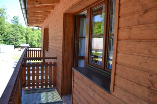 Imagen de la habitación del Hotel Wellness Sauna. Foto 8