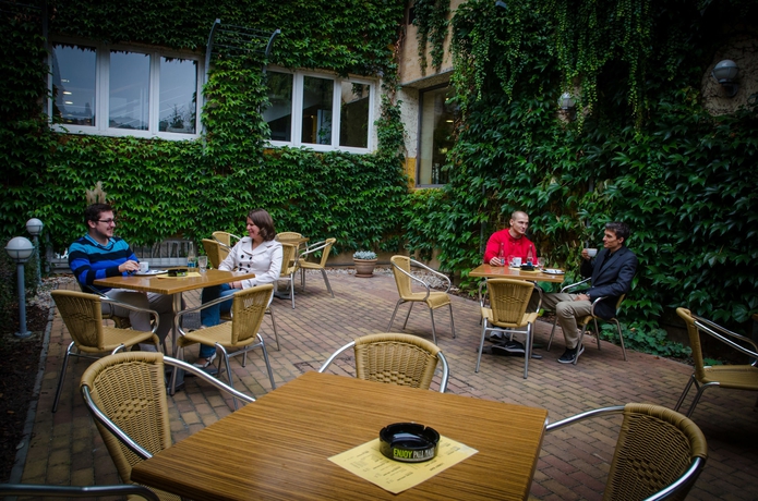 Imagen del bar/restaurante del Hotel Wellness Step. Foto 2