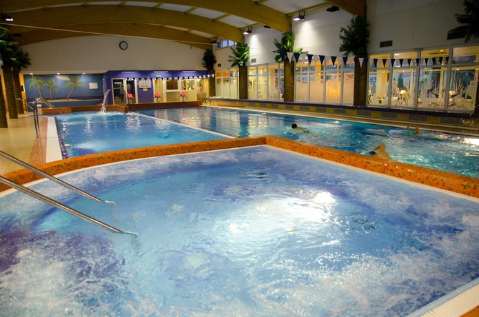 Imagen de la piscina del Hotel Wellness Step. Foto 16