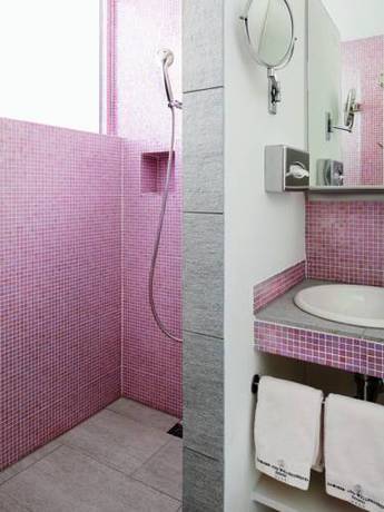 Imagen de la habitación del Hotel Wellness Stoos. Foto 2