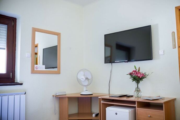 Imagen de la habitación del Hotel Wellness Szindbád. Foto 18