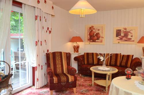 Imagen de la habitación del Hotel Wellness Und Romantik Helmboldt. Foto 11