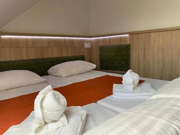 Imagen de la habitación del Hotel Wellness Varfal. Foto 15