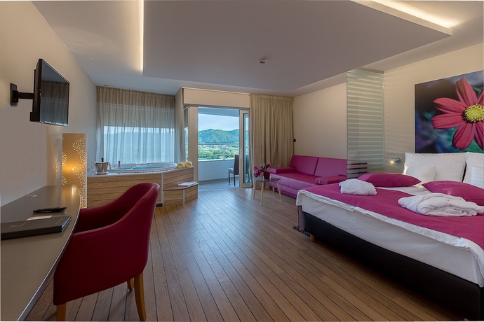 Imagen de la habitación del Hotel Wellness Villa Magdalena. Foto 8