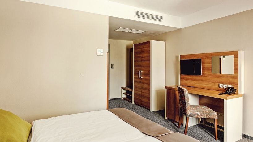 Imagen de la habitación del Hotel Wellness Volarik. Foto 12