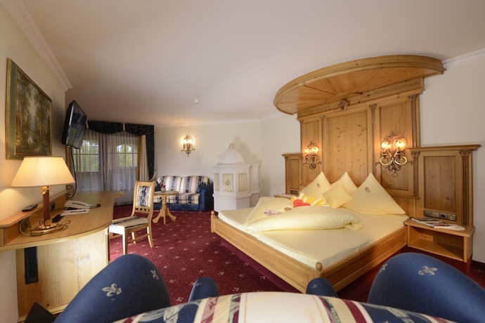 Imagen de la habitación del Hotel Wellness and Beauty Alte Post. Foto 10