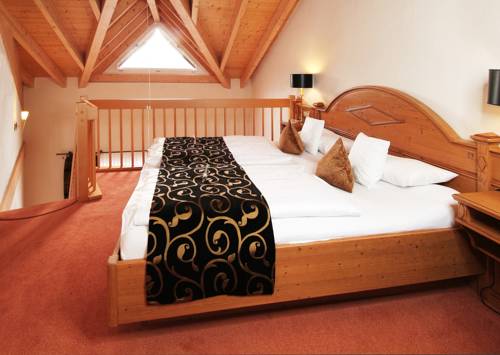 Imagen de la habitación del Hotel Wellness- and Genusshotel Weisser B&auml;r. Foto 5